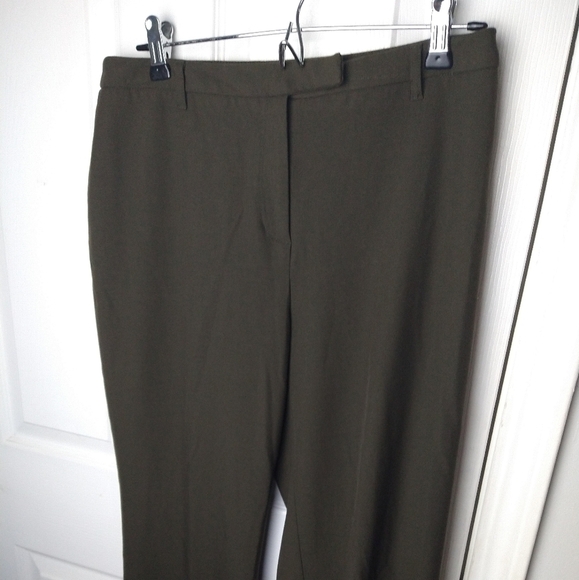 $ Charter club brown Katherine fit full length dress pants. Size 10P - Picture 1 of 9